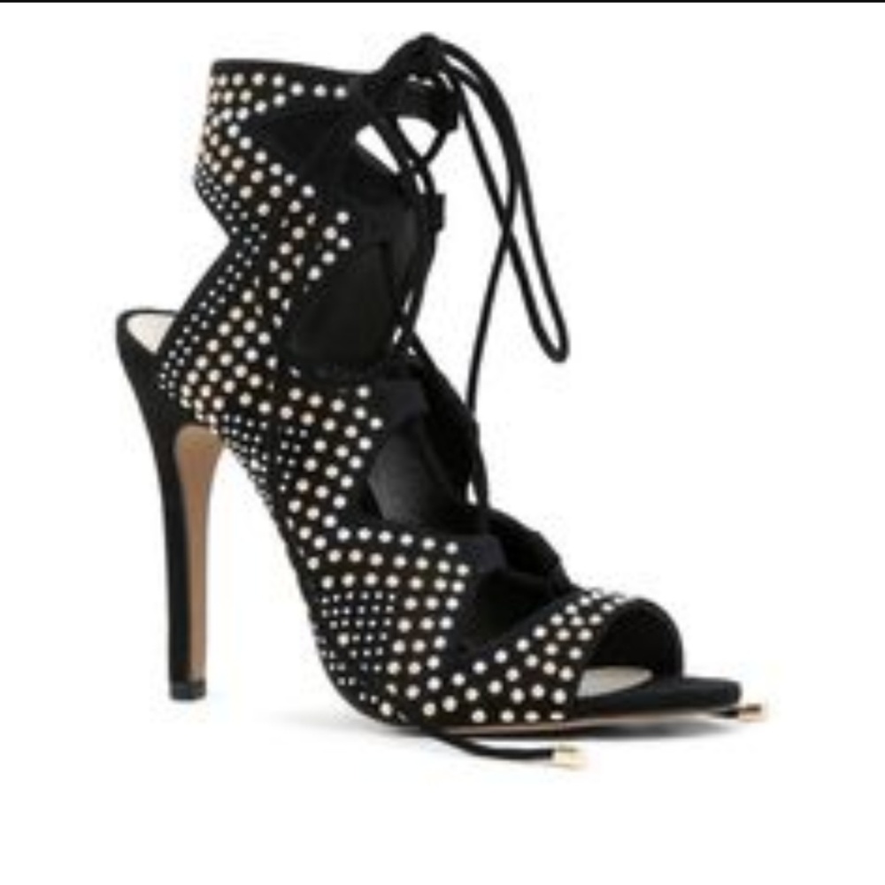 Rhinestones lace up sandals